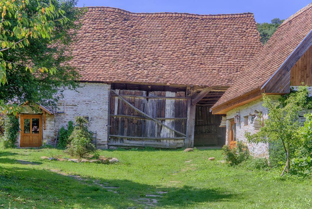 Dominic Boutique - Gardener'S Cottage Miklóstelke Kültér fotó